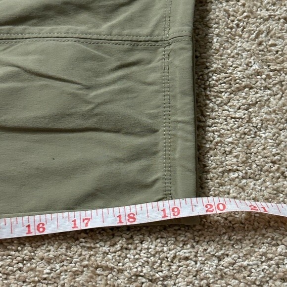 Columbia Omni-Shield Cropped Pants, Size 8 Tan Snap Drawstring Lightweight - Picture 13 of 13